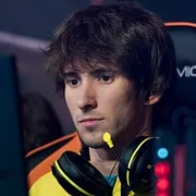 Dendi не понимает хейта в сторону опытных игроков в Dota 2