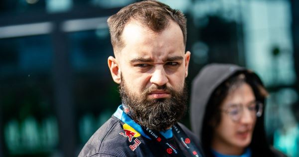 Fishman прокомментировал слухи о своем сорвавшемся переходе в CSKA ESPORTS